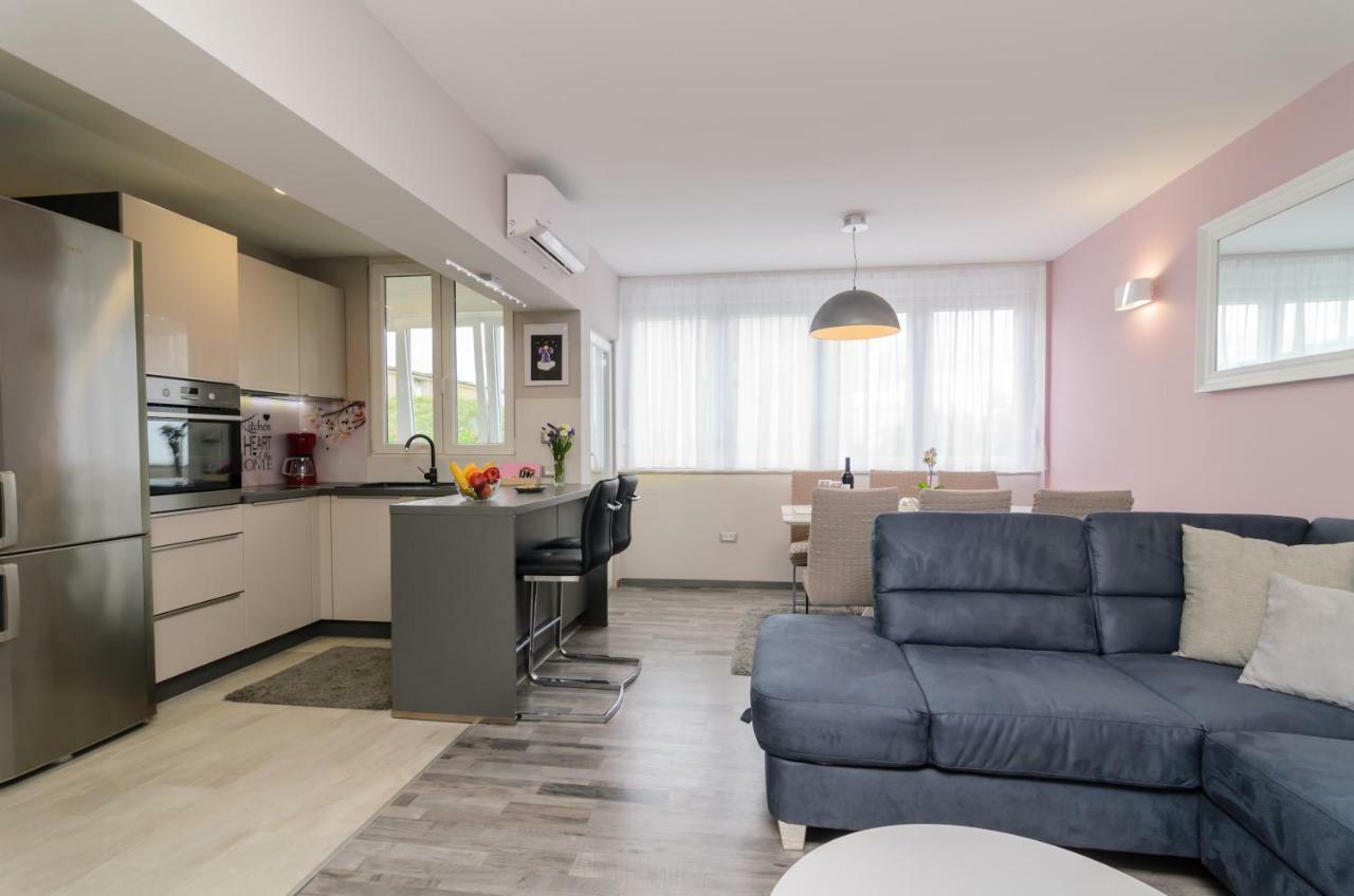 Calm Apartment & Room Zadar Exterior photo